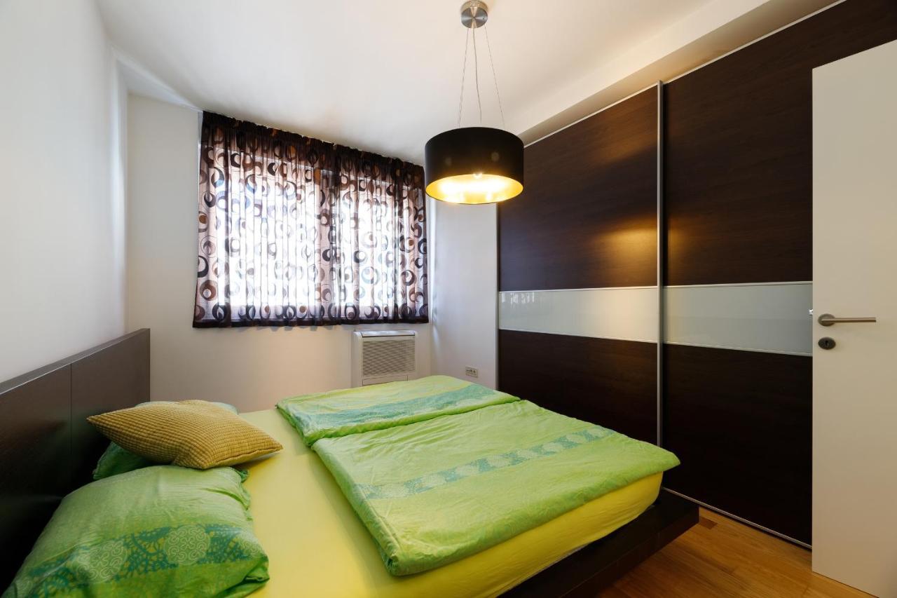 Luxury Apartment Sara Zara Esterno foto